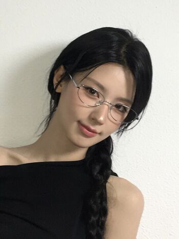 Cho mi yeon page leaked private photo uncensored HD quality