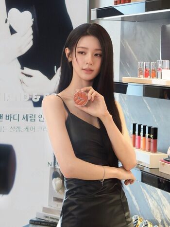 Cho mi yeon page leaked private photo uncensored HD quality
