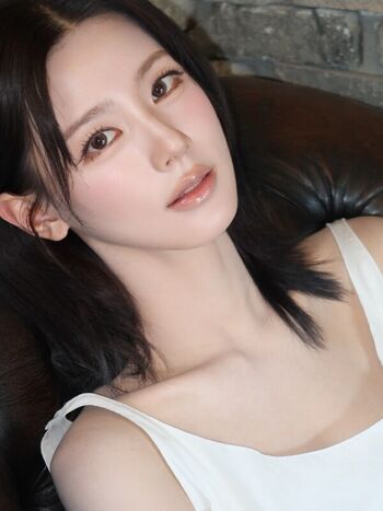 Cho mi yeon page leaked private photo uncensored HD quality
