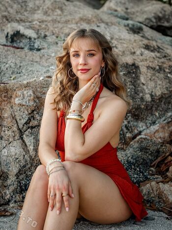 Christin pawlowski page leaked private photo uncensored HD quality