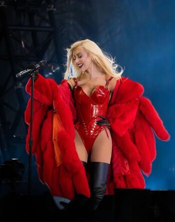 Christina aguilera  page leaked private photo uncensored HD quality