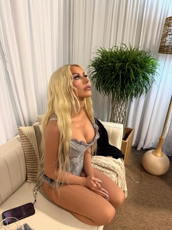 Christina aguilera  page leaked private photo uncensored HD quality
