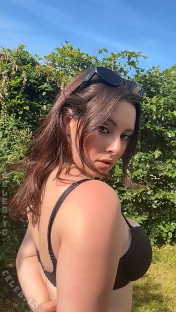 Christina green  page leaked private photo uncensored HD quality