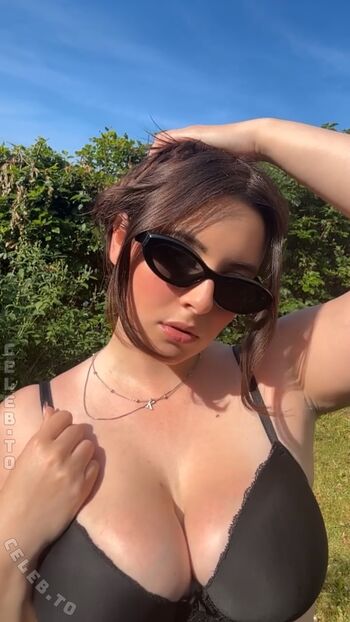 Christina green  page leaked private photo uncensored HD quality
