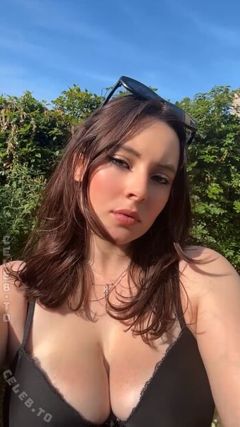 Christina green  page leaked private photo uncensored HD quality