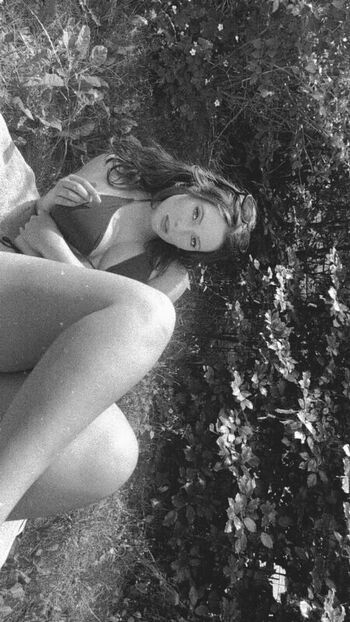 Christina green  page leaked private photo uncensored HD quality