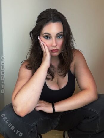 Christina green  page leaked private photo uncensored HD quality