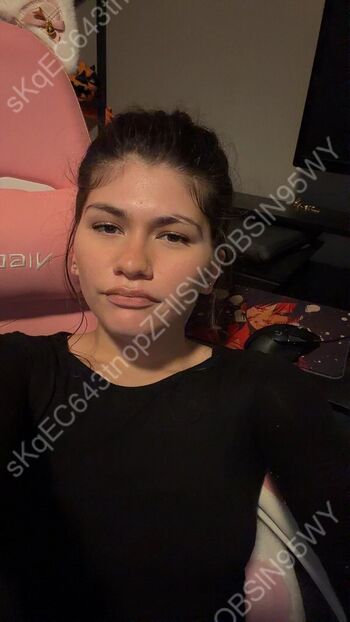 Ciggybae leaked private photo uncensored HD quality