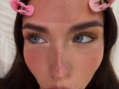 Clarissa bea page leaked private photo uncensored HD quality