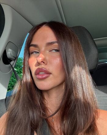 Clarissa bea page leaked private photo uncensored HD quality