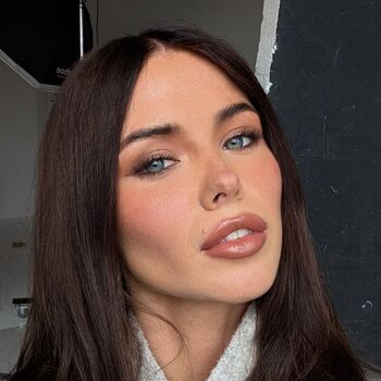 Clarissa bea page leaked private photo uncensored HD quality