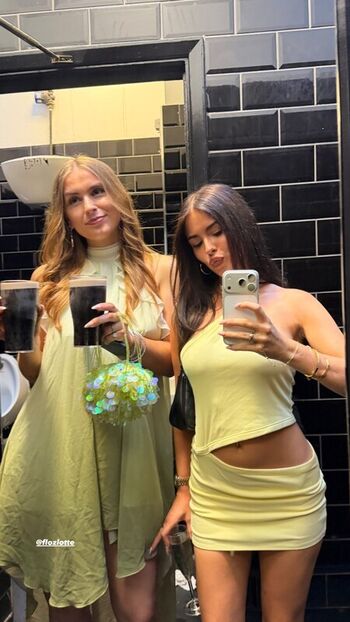 Clarissa bea page leaked private photo uncensored HD quality