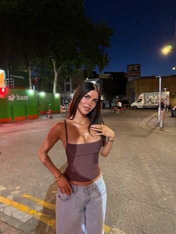 Clarissa bea page leaked private photo uncensored HD quality
