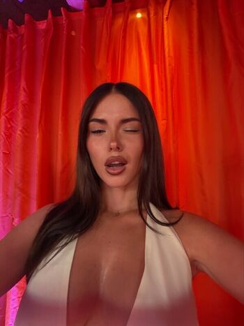 Clarissa bea leaked private photo uncensored HD quality