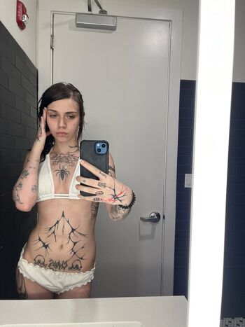 Coolgirl leaked private photo uncensored HD quality