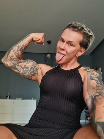 Crazyxbody page leaked private photo uncensored HD quality