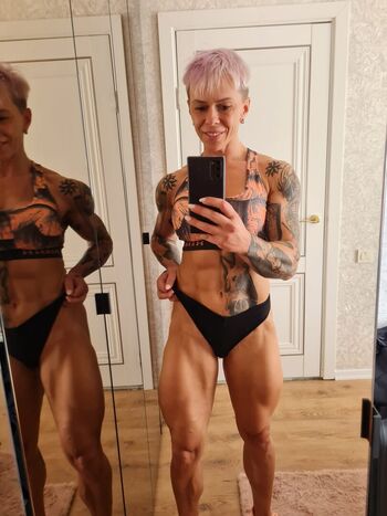 Crazyxbody page leaked private photo uncensored HD quality