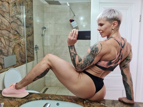 Crazyxbody page leaked private photo uncensored HD quality