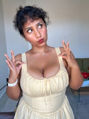 Curlywurdy page leaked private photo uncensored HD quality