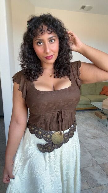 Curlywurdy page leaked private photo uncensored HD quality