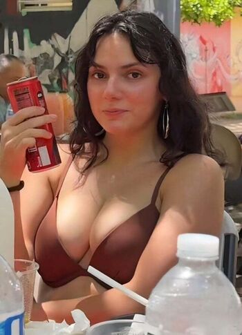 Dafne keen  page leaked private photo uncensored HD quality