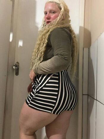 Danielleoliveiram leaked private photo uncensored HD quality