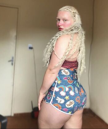 Danielleoliveiram leaked private photo uncensored HD quality