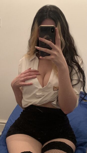 Delusionalshne leaked private photo uncensored HD quality