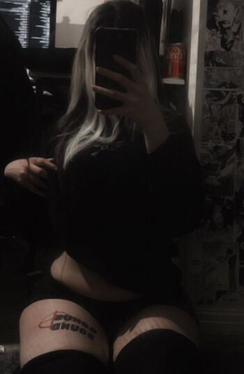 Delusionalshne leaked private photo uncensored HD quality
