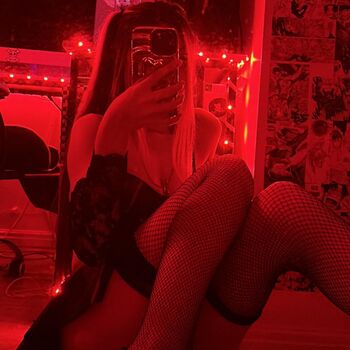 Delusionalshne leaked private photo uncensored HD quality