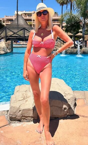Denise van outen leaked private photo uncensored HD quality