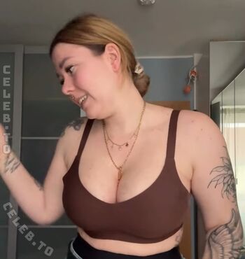 Die meedtis page leaked private photo uncensored HD quality