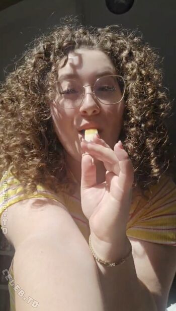 Dienaxkteanna leaked private photo uncensored HD quality
