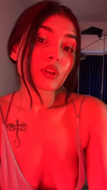 Disha verma leaked private photo uncensored HD quality
