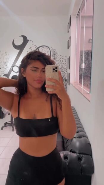 Docyhoney leaked private photo uncensored HD quality