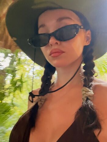 Dove cameron page leaked private photo uncensored HD quality