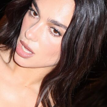 Dua lipa  page leaked private photo uncensored HD quality