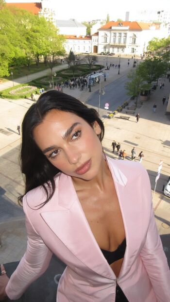 Dua lipa  page leaked private photo uncensored HD quality