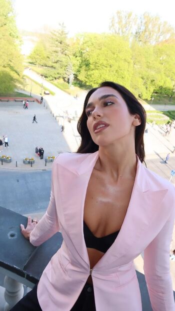 Dua lipa  page leaked private photo uncensored HD quality