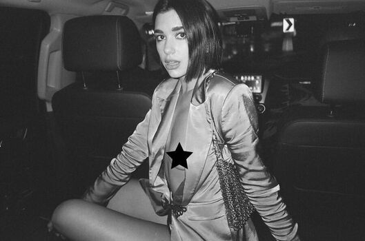 Dua lipa  page leaked private photo uncensored HD quality
