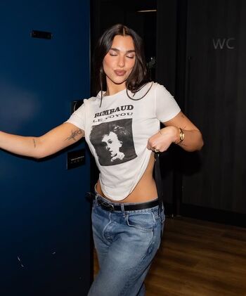Dua lipa  page leaked private photo uncensored HD quality