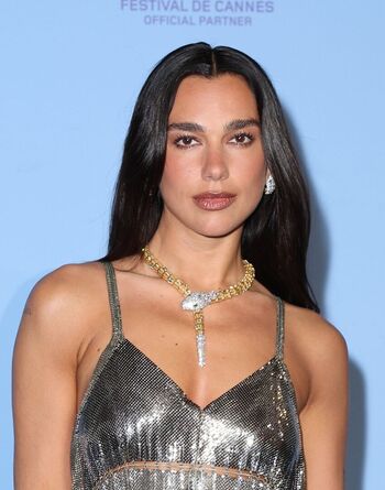 Dua lipa  page leaked private photo uncensored HD quality