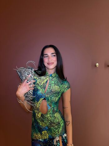 Dua lipa  page leaked private photo uncensored HD quality