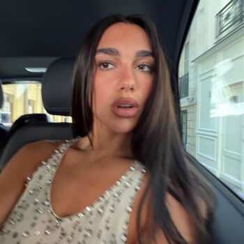 Dua lipa  page leaked private photo uncensored HD quality