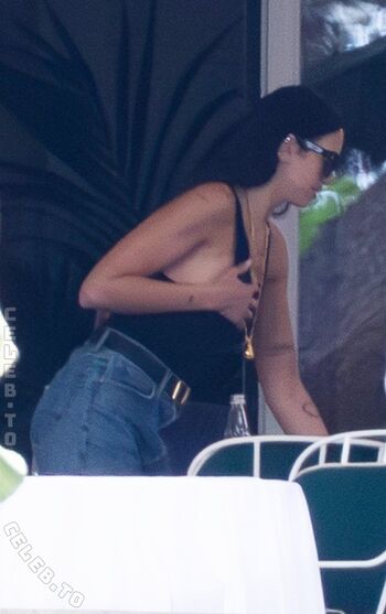 Dua lipa  page leaked private photo uncensored HD quality