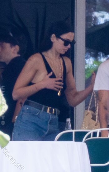 Dua lipa  page leaked private photo uncensored HD quality