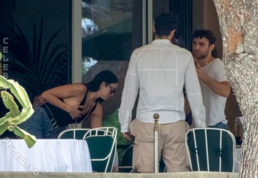 Dua lipa  page leaked private photo uncensored HD quality