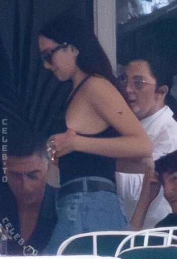 Dua lipa  page leaked private photo uncensored HD quality