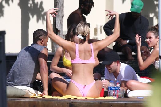 Dua lipa  page leaked private photo uncensored HD quality