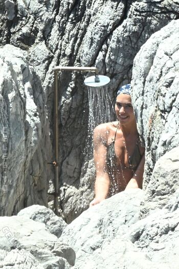 Dua lipa  page leaked private photo uncensored HD quality